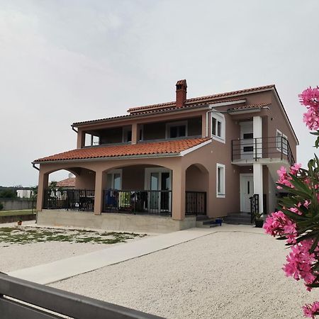 Apartment Sofija Galižana Kültér fotó